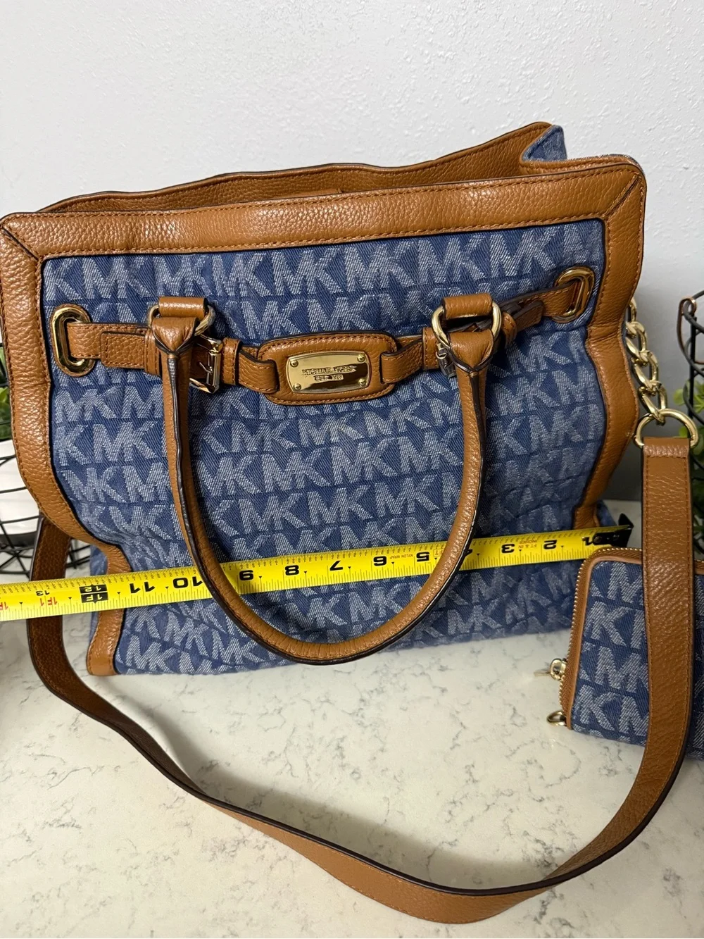 Michael Kors Blue MK Logo Tote with Brown Trim and Matching Wallet - Picture 5 of 10